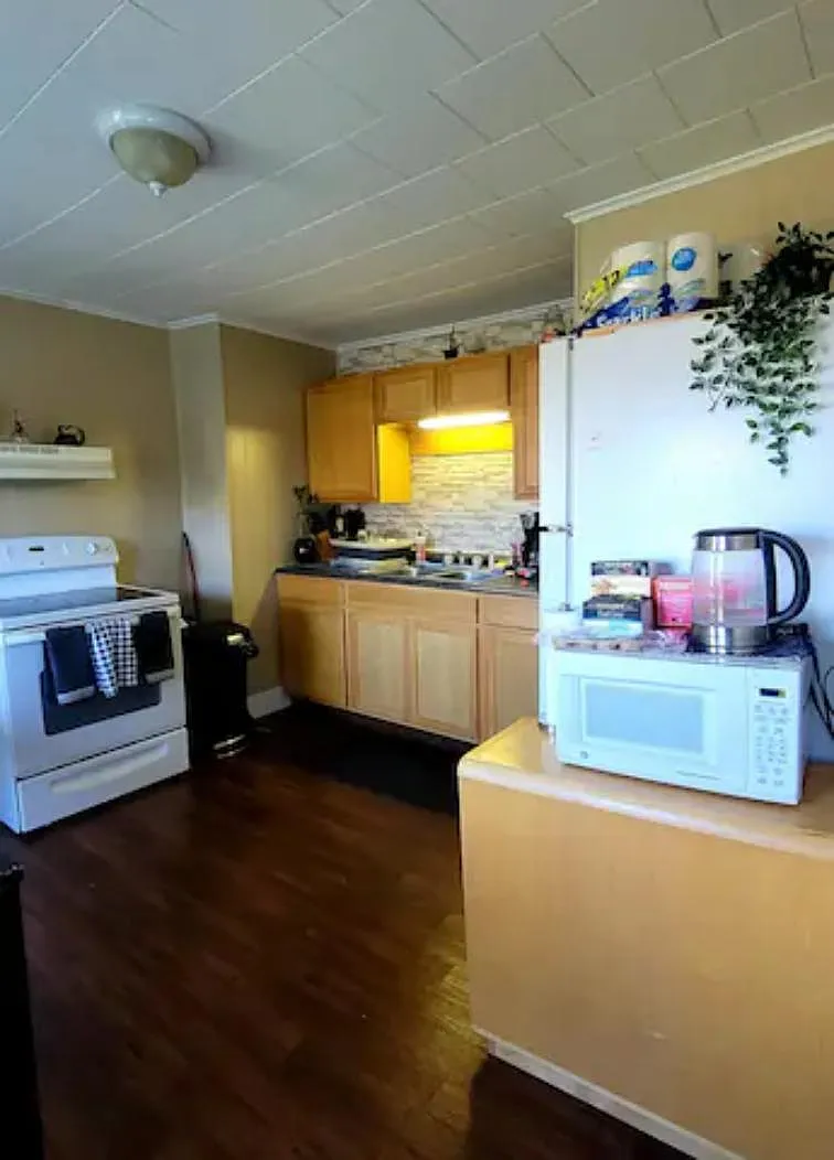 Kitchen - State Route 9G