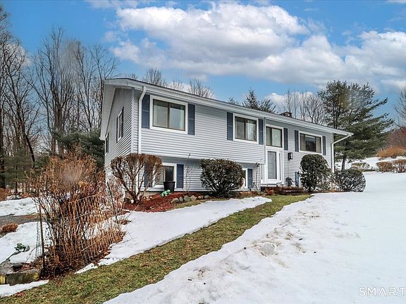 2nd image of 5 Western View Road