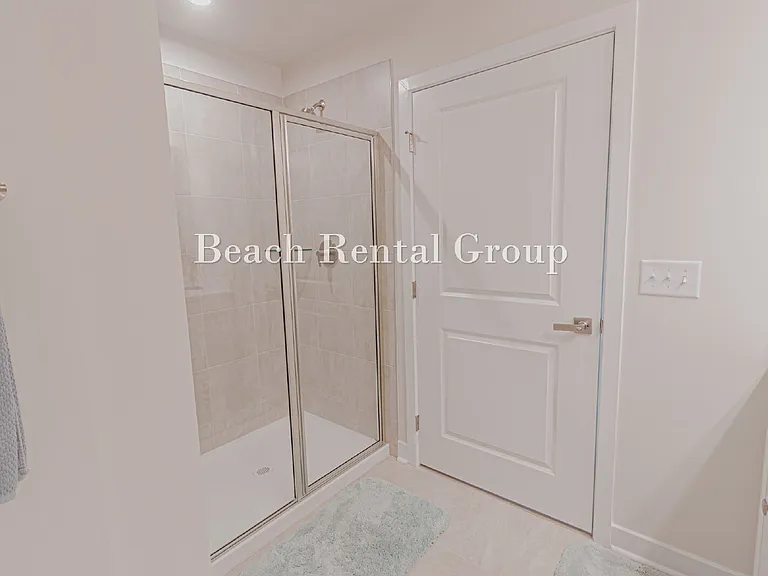 8907 Hudson Ln — Photo 18