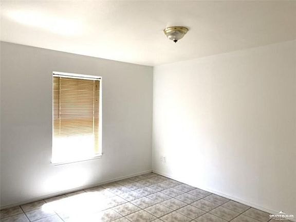 5th image of 2316 Ashley Ave APT 4