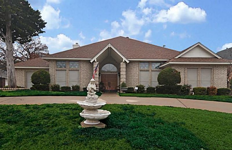 1st image of 5151 Whispering Oaks Dr