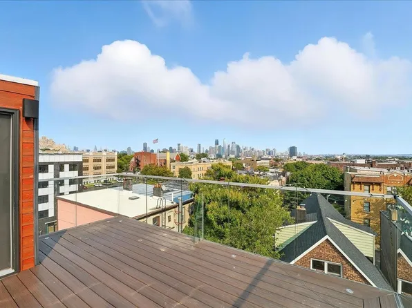 84 Madison Avenue image 21 of 31