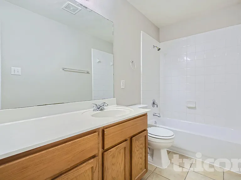 10802 Arabian Sands — Photo 7