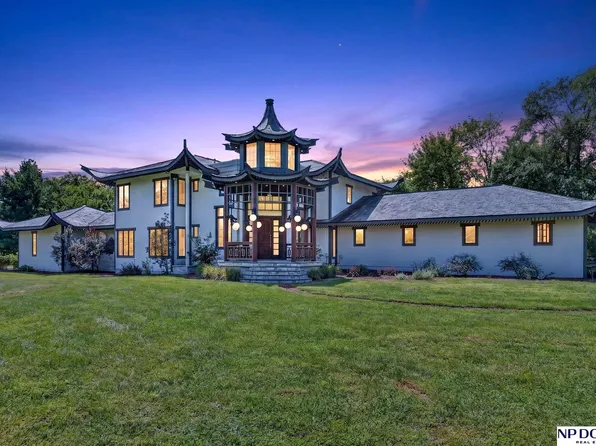 6101 Northern Hills Dr, Omaha, NE 68152