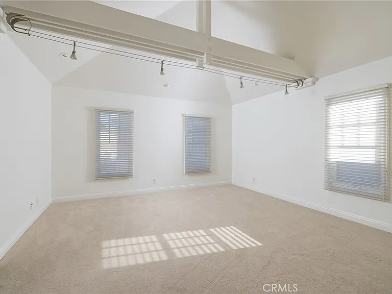 2500 Bungalow Pl — Photo 17