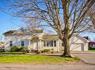 17328 2nd St, Harlan, IN 46743