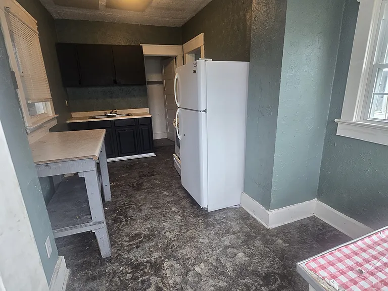 213 S West Ave #213 — Photo 4