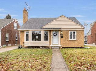 23330 Hollander St, Dearborn, MI 48128