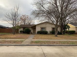 2202 Nolan Dr, Carrollton, TX 75006