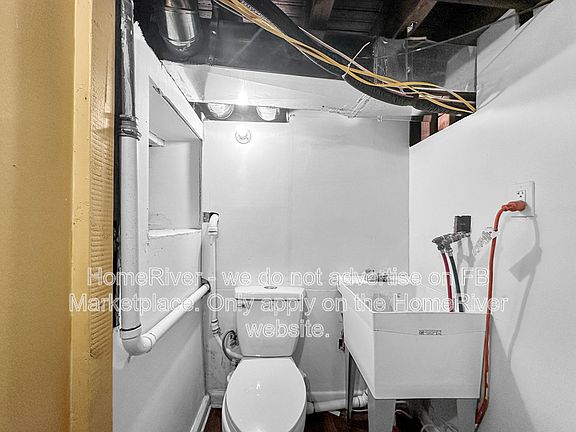 5th image of 5802 Addison St