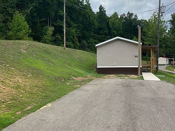 5th image of 60 Country Rd