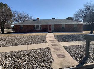 720 Sunrise Rd, Roswell, NM 88201