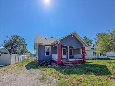 931 1st St, Charleston, IL, 61920