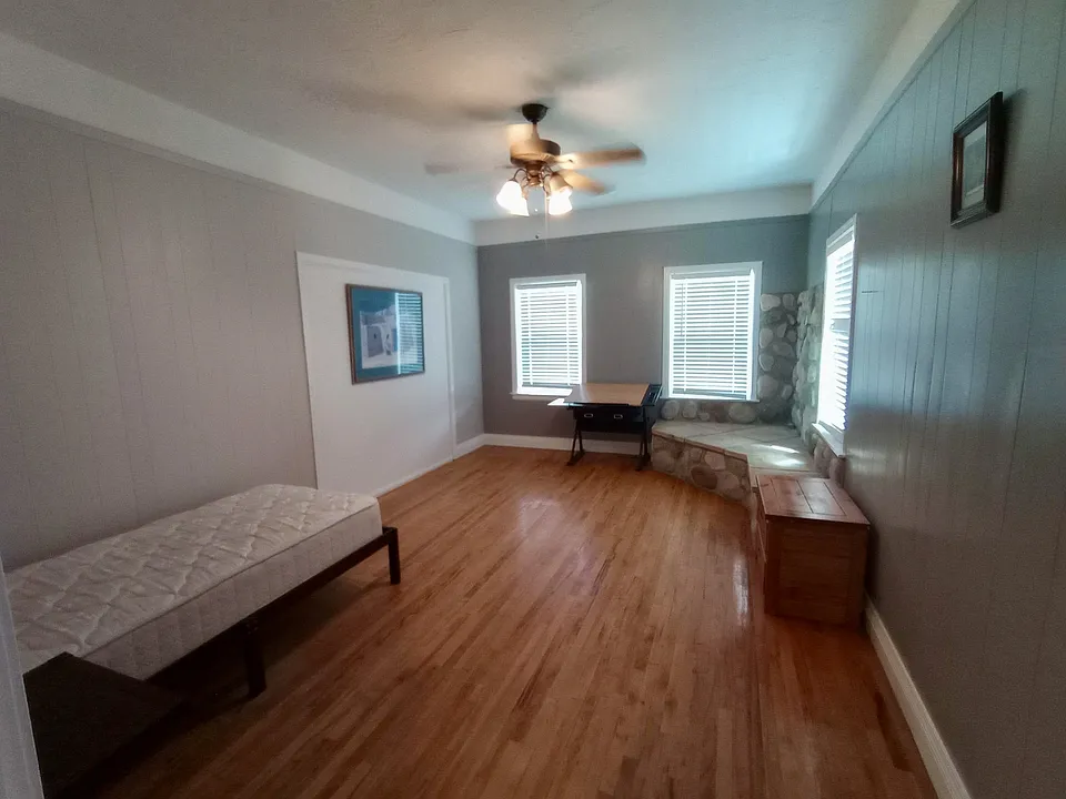 5970 E Highway 160