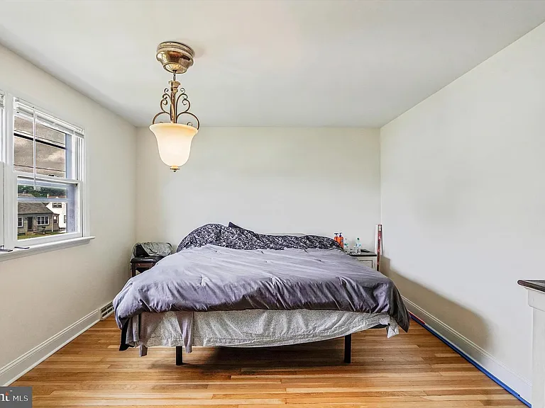 212 E Lafayette Ave — Photo 13