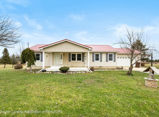 6241 S Forest Hill Rd, Saint Johns, MI 48879