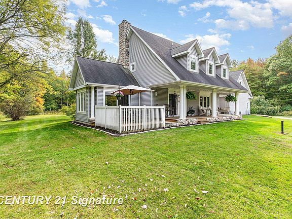 4th image of 2265 E Brooks Rd