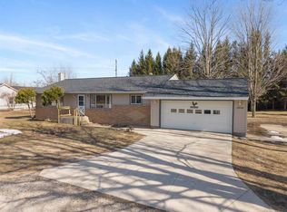 6146 Us Highway 31 S, Charlevoix, MI 49720