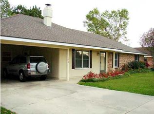 204 Cajun St, Broussard, LA 70518