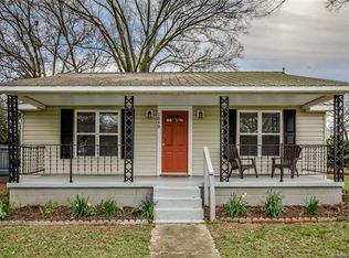 1049 Brantley St, Mooresville, NC 28115