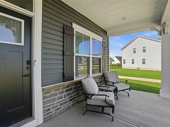 4th image of 2095 Nathanial Greene Dr