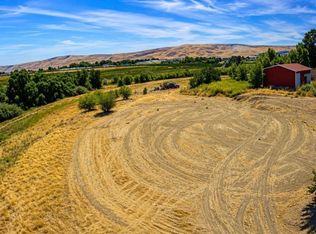 28005 N Crosby Road, Prosser, WA 99350