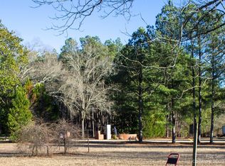 405 Chestnut St E, Bethune, SC 29009