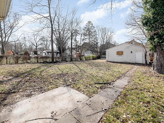 4th image of 4517 Whetsel Ave