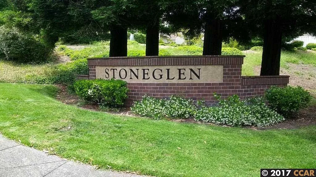 3734 Stoneglen N photo 1