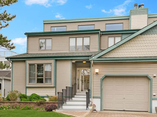 1441 Delaware Ave, Cape May, NJ 08204