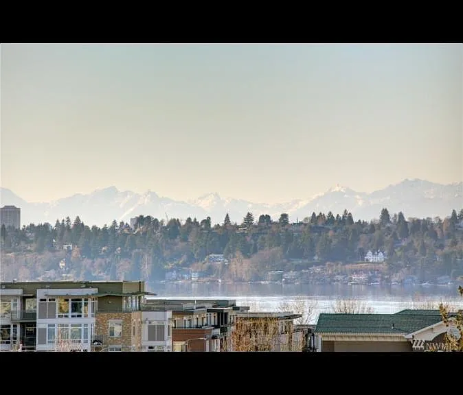 555 Kirkland Way — Photo 7