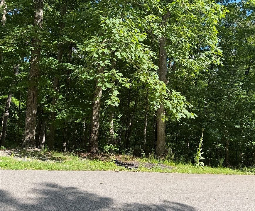 1st image of 0 Crestwood Ct