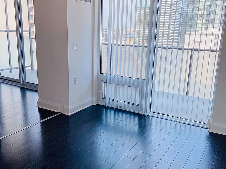 1080 Bay St #2311 — Photo 7