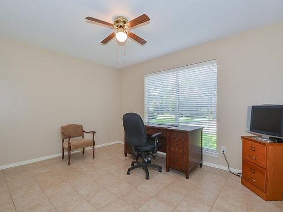 4th image of 12351 Meadow Lake Dr