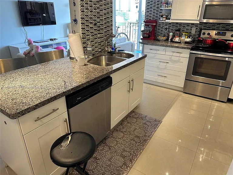 200 Leslie Dr #1128 — Photo 11