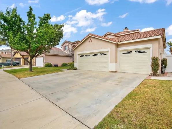 17446 Meadow Rock Dr, Riverside, CA 92503