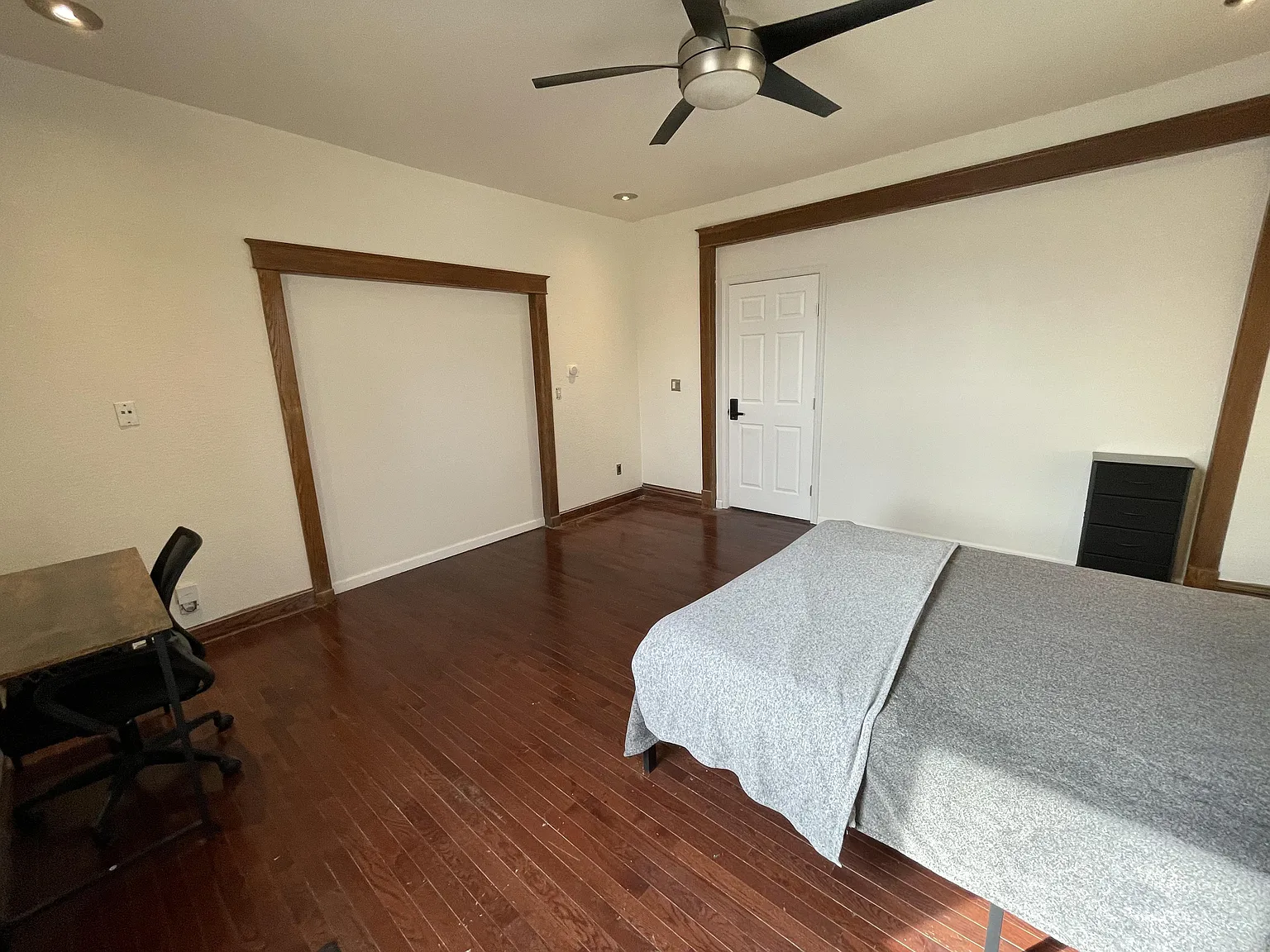 4 bed, 3.0 bath, 3550 sqft, $715 — Photo 4
