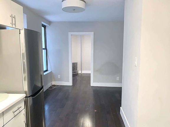 4th image of 234 E 116th St APT 6