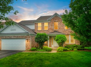 4460 Whitehall Ln, Algonquin, IL 60102