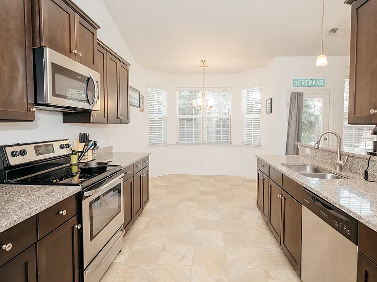 7798 High Maple Cir — Photo 19