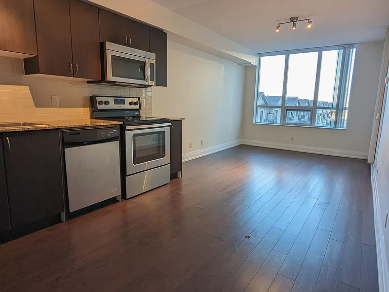 372 Highway 7 E #326 — Photo 2