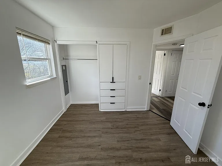 1060 Terrace Blvd — Photo 7