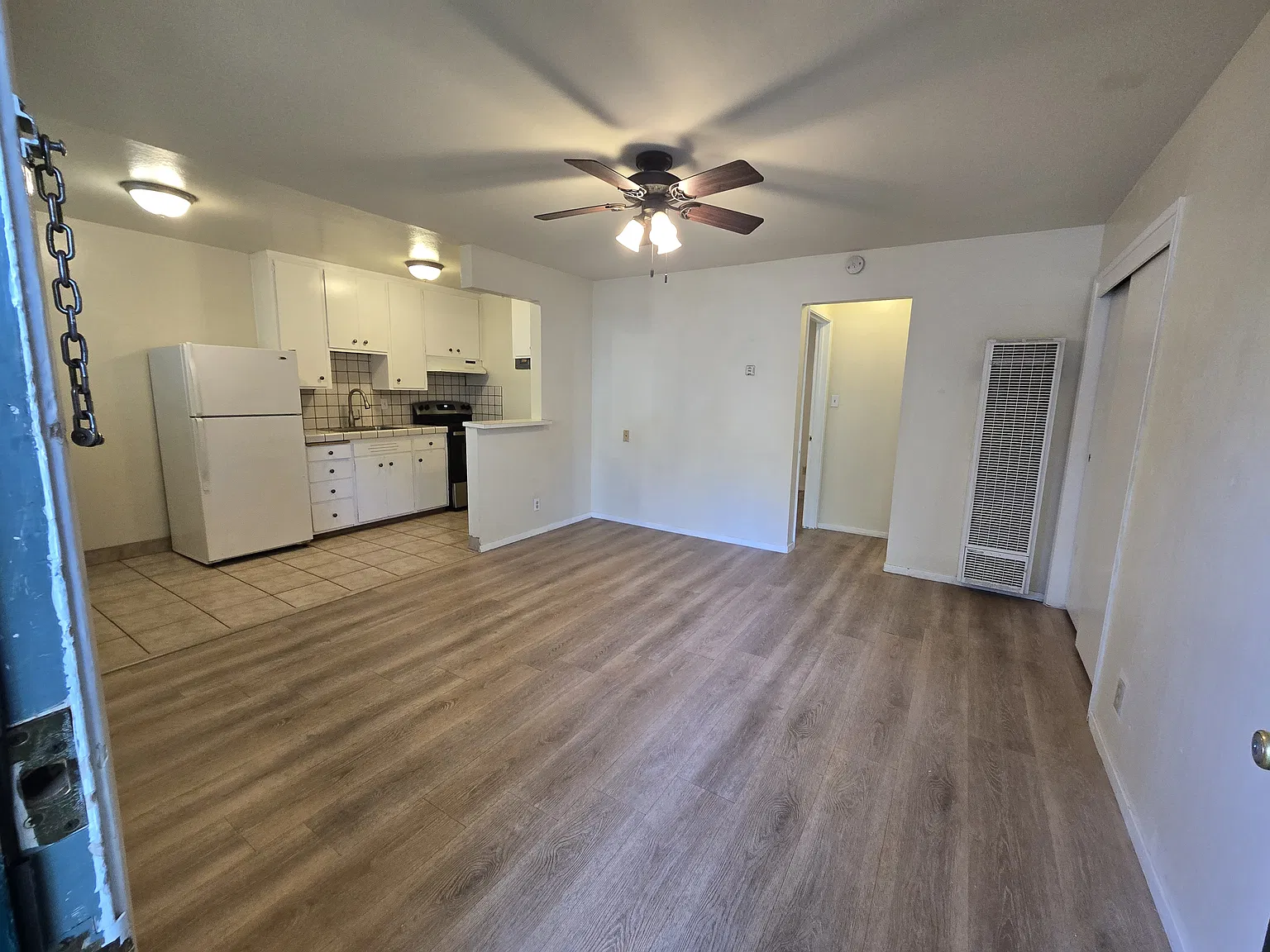 1 bed, 500 sqft, $1,395 — Photo 2