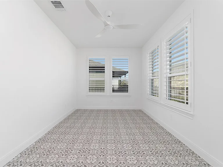 14435 Garden Grove Ct — Photo 19