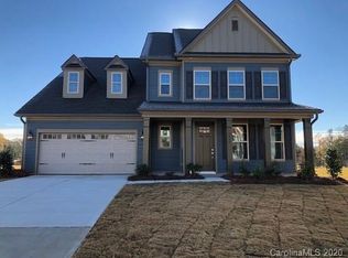 8240 Cornhill Ave, Charlotte, NC 28277