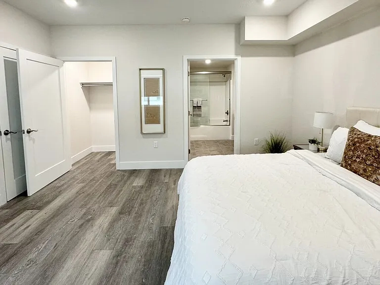 The SECRET in K-Town Luxury Apartments — Photo 13
