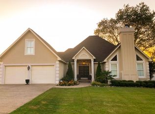 304 Prosperity Way, Muscle Shoals, AL 35661