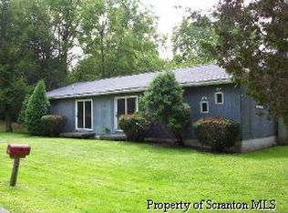 139 Rabbit Hollow Rd, Meshoppen, PA 18630
