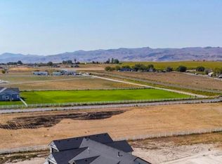 129 Twilight Trl, Marsing, ID 83639