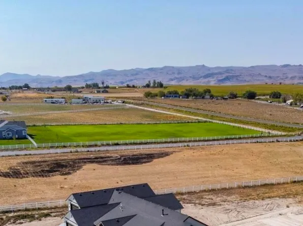 129 Twilight Trl, Marsing, ID 83639